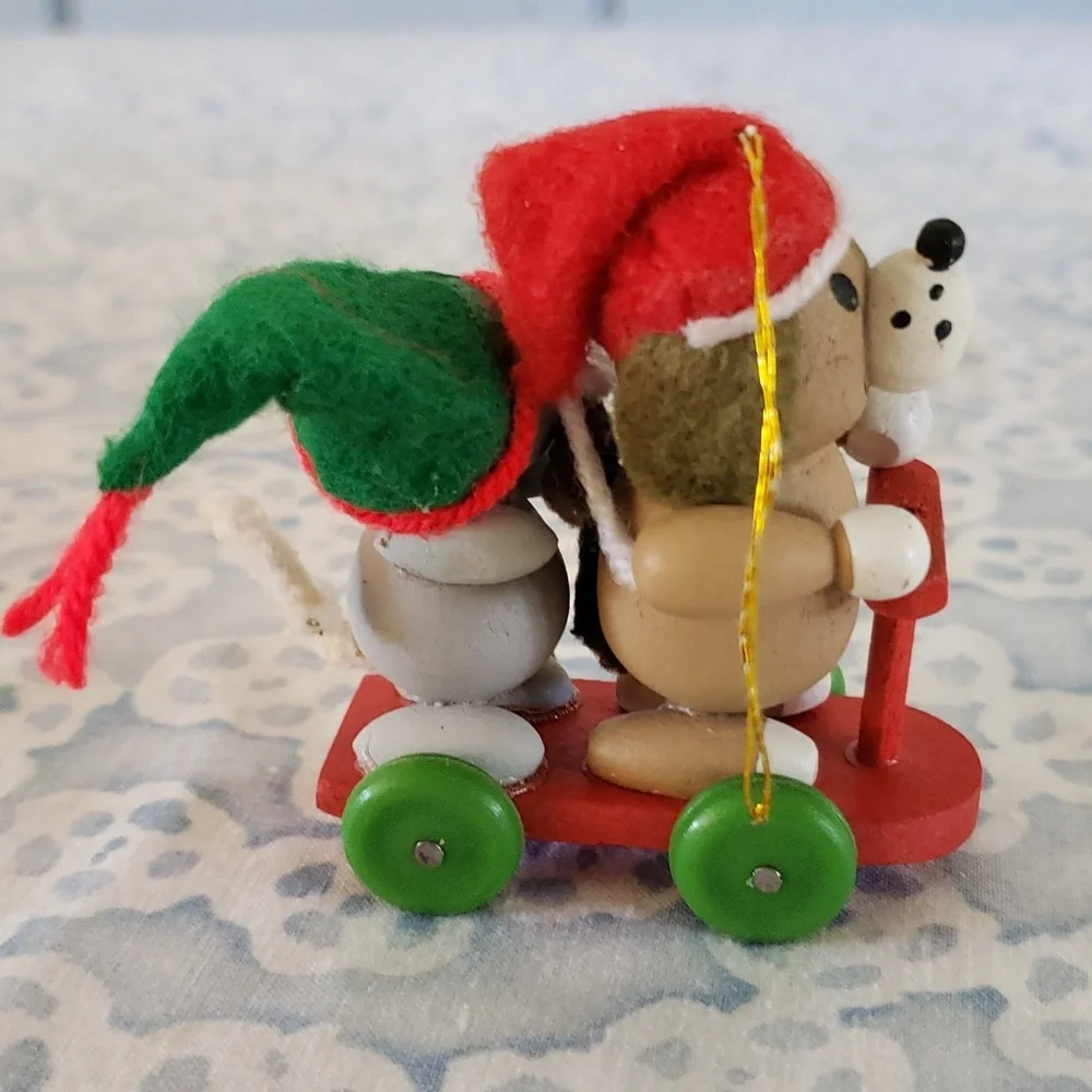 2 Christmas Ornaments Cat Ornament Dog Ornament - Picture 4 of 14
